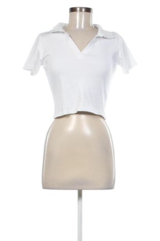 Γυναικείο t-shirt LCW, Μέγεθος M, Χρώμα Λευκό, Τιμή 8,00 €, #136962285