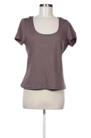 Damen T-Shirt NA-KD, Größe M, Farbe Aschrosa, Preis 20,99 €, #136990515