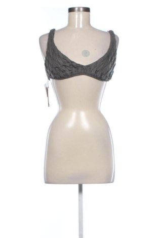 Costum de baie de damă Skins, Mărime M, Culoare Verde, Preț 96,00 Lei, #137004168