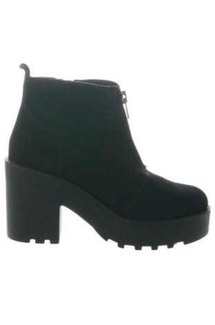 Дамски боти H&M Divided, Размер 41, Цвят Черен, Цена 61,59 €, #136980319