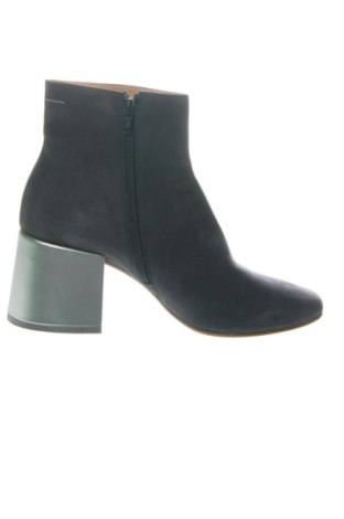 Γυναικεία μποτάκια MM6 Maison Martin Margiela, Μέγεθος 40, Χρώμα Μπλέ, Τιμή 359,44 €, #136995454
