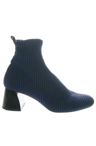 Botine de damă Zara, Mărime 38, Culoare Multicolor, Preț 150,00 Lei, #137005401