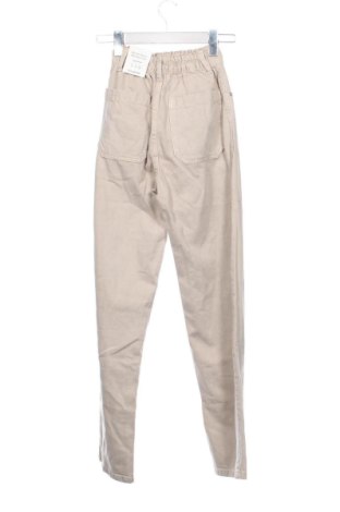 Дамски дънки Pull&Bear, Размер XXS, Цвят Бежов, Цена 24,03 €, #136918252