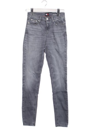Дамски дънки Tommy Jeans, Размер S, Цвят Сив, Цена 89,47 €, #136918997