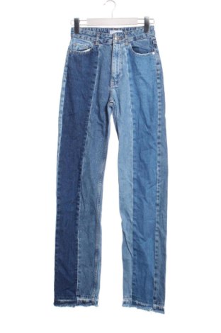 Damen Jeans Bershka, Größe XS, Farbe Mehrfarbig, Preis 13,00 €, #136924089
