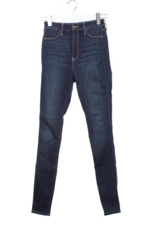 Дамски дънки Hollister, Размер S, Цвят Син, Цена 10,22 €, #136926295
