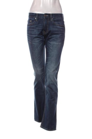 Γυναικείο Τζίν Armani Exchange, Μέγεθος M, Χρώμα Μπλέ, Τιμή 49,00 €, #136938802