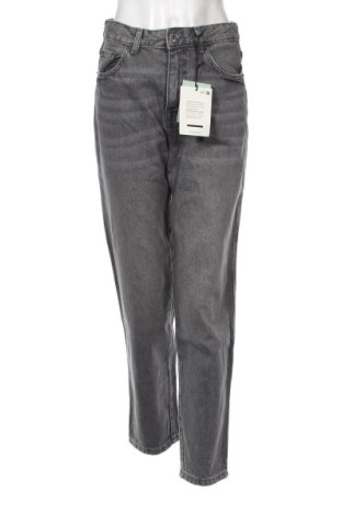 Blugi de femei Pull&Bear, Mărime S, Culoare Gri, Preț 124,99 Lei, #136943904