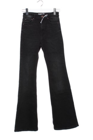 Damen Jeans Pull&Bear, Größe XS, Farbe Schwarz, Preis 23,99 €, #136945942