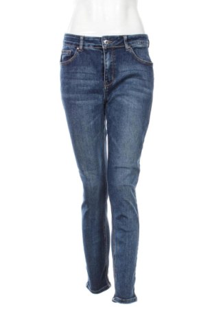 Blugi de femei Premium Denim, Mărime M, Culoare Albastru, Preț 57,35 Lei, #136968764