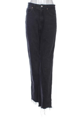 Blugi de femei Zara, Mărime M, Culoare Negru, Preț 67,77 Lei, #136971951
