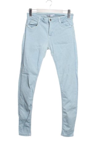 Dámské džíny  Bershka, Velikost S, Barva Modrá, Cena  318,00 Kč, #136975983