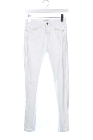 Damen Jeans Zara, Größe XS, Farbe Weiß, Preis 13,25 €, #136979794