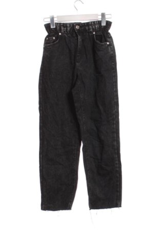 Blugi de femei Bershka, Mărime XS, Culoare Negru, Preț 62,99 Lei, #137036197