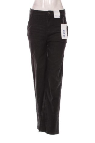 Damskie jeansy Target, Rozmiar M, Kolor Czarny, Cena 59,27 zł, #137041729