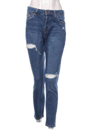 Dámské džíny  Bershka, Velikost M, Barva Modrá, Cena  291,00 Kč, #137055420
