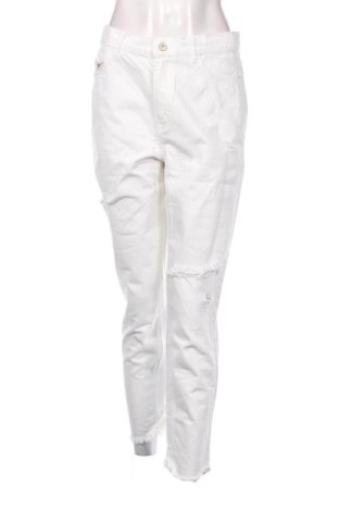Damskie jeansy LC Waikiki, Rozmiar M, Kolor Biały, Cena 59,27 zł, #137055463