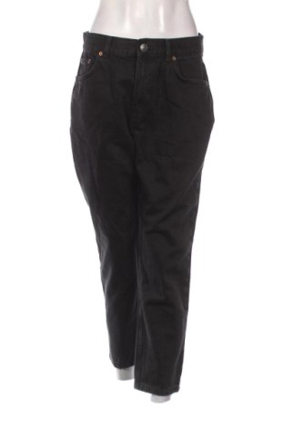 Дамски дънки Pull&Bear, Размер M, Цвят Черен, Цена 14,82 €, #136926297
