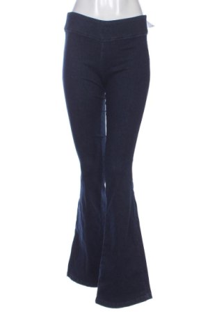 Damen Jeans Pull&Bear, Größe S, Farbe Blau, Preis € 23,99, #136935404