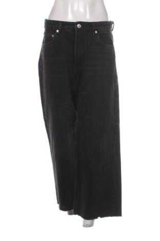 Blugi de femei Zara, Mărime L, Culoare Negru, Preț 83,41 Lei, #136971571