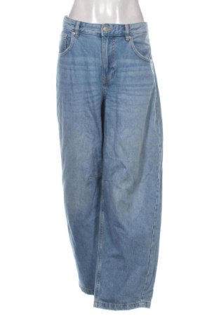 Blugi de femei Pull&Bear, Mărime XL, Culoare Albastru, Preț 93,84 Lei, #136972453