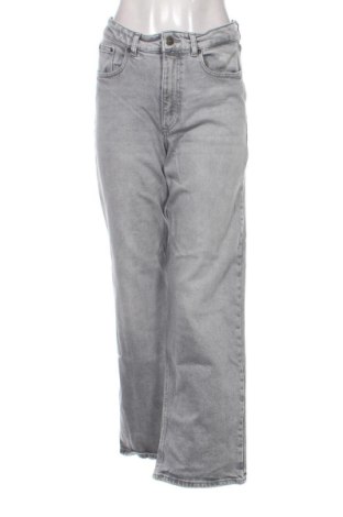 Blugi de femei ONLY, Mărime S, Culoare Gri, Preț 74,00 Lei, #136999891