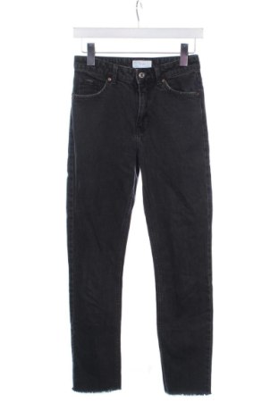 Blugi de femei Bershka, Mărime XS, Culoare Negru, Preț 75,00 Lei, #137000181