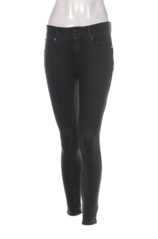 Damen Jeans Guess, Größe S, Farbe Schwarz, Preis 20,00 €, #137005664