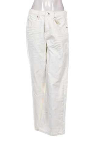 Blugi de femei Urban Outfitters, Mărime M, Culoare Alb, Preț 251,99 Lei, #136916497