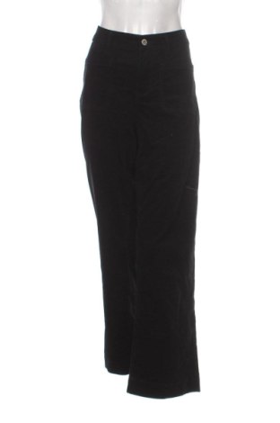Damskie sztruksy Red Button, Rozmiar XL, Kolor Czarny, Cena 48,23 zł, #136970105