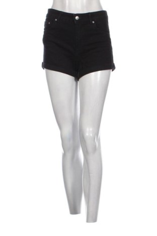 Dámske kraťasy  Bershka, Veľkosť S, Farba Čierna, Cena  8,95 €, #136927459