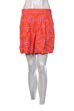 Pantaloni scurți de femei Eksept, Mărime M, Culoare Multicolor, Preț 58,99 Lei, #136930169