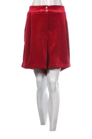 Дамски къс панталон City Chic, Размер 3XL, Цвят Червен, Цена 25,56 €, #136950252