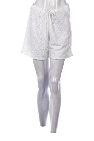 Női rövidnadrág Janina, Méret XL, Szín Fehér, Ár 4 079 Ft, #136984417