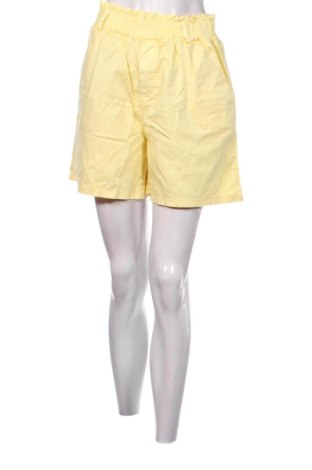 Damen Shorts Unica, Größe M, Farbe Gelb, Preis 14,00 €, #136995736