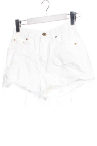 Damskie szorty Pull&Bear, Rozmiar S, Kolor Biały, Cena 43,99 zł, #136999163
