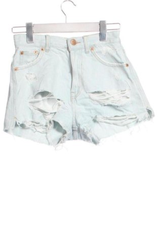 Pantaloni scurți de femei Pull&Bear, Mărime XS, Culoare Albastru, Preț 44,99 Lei, #136999197