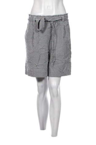 Dámske kraťasy  C&A, Veľkosť XXL, Farba Viacfarebná, Cena  11,95 €, #136999518