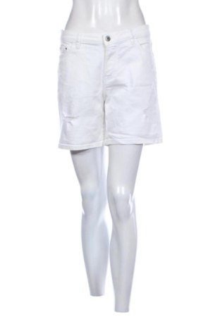 Damskie szorty Edc By Esprit, Rozmiar M, Kolor Biały, Cena 33,87 zł, #137002290