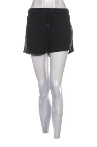 Pantaloni scurți de femei Bench, Mărime XL, Culoare Negru, Preț 52,49 Lei, #137008090