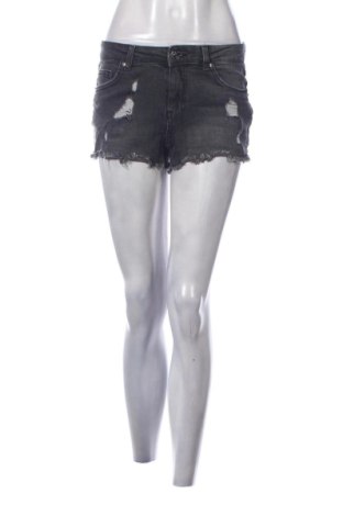 Pantaloni scurți de femei Amisu, Mărime S, Culoare Gri, Preț 40,99 Lei, #137009031