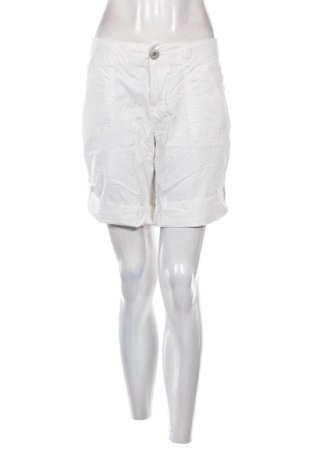 Pantaloni scurți de femei Biaggini, Mărime XL, Culoare Alb, Preț 41,99 Lei, #137025147