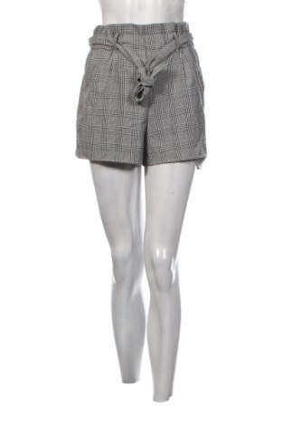 Pantaloni scurți de femei Zara, Mărime L, Culoare Multicolor, Preț 56,99 Lei, #137032908