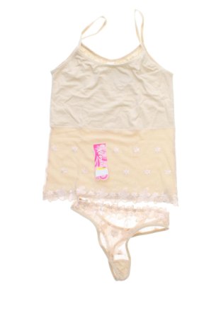 Set de femei Unbranded, Mărime M, Culoare Bej, Preț 128,99 Lei, #136886994