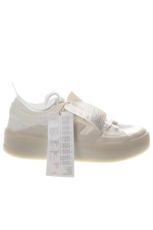 Дамски обувки Adidas, Размер 36, Цвят Екрю, Цена 104,81 €, #136977122