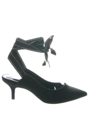Încălțăminte de damă Bershka, Mărime 36, Culoare Negru, Preț 134,00 Lei, #136915997