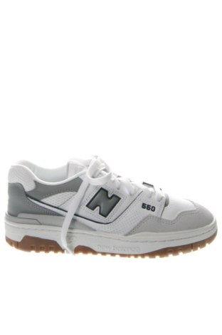 Дамски обувки New Balance, Размер 39, Цвят Бял, Цена 84,36 €, #136992939