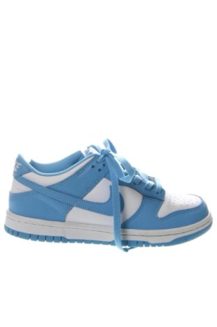 Női cipők Nike, Méret 36, Szín Sokszínű, Ár 44 389 Ft, #136991015