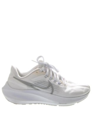 Дамски обувки Nike, Размер 36, Цвят Екрю, Цена 63,63 €, #136996346