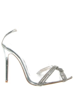 Obuwie damskie Public Desire, Rozmiar 40, Kolor Biały, Cena 110,07 zł, #136853889